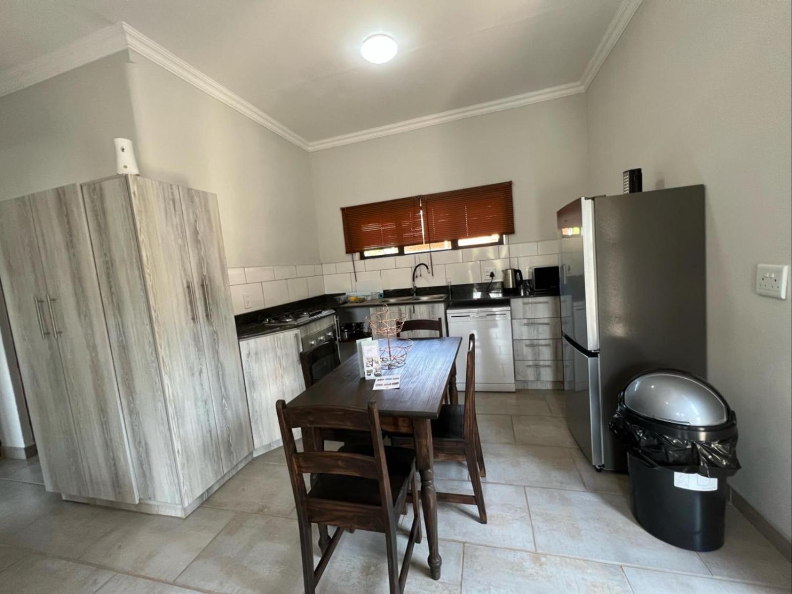 Moya-Sky Apartment Komatipoort Bilik gambar